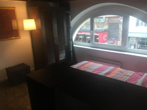 Appartement aux charmes Parisien